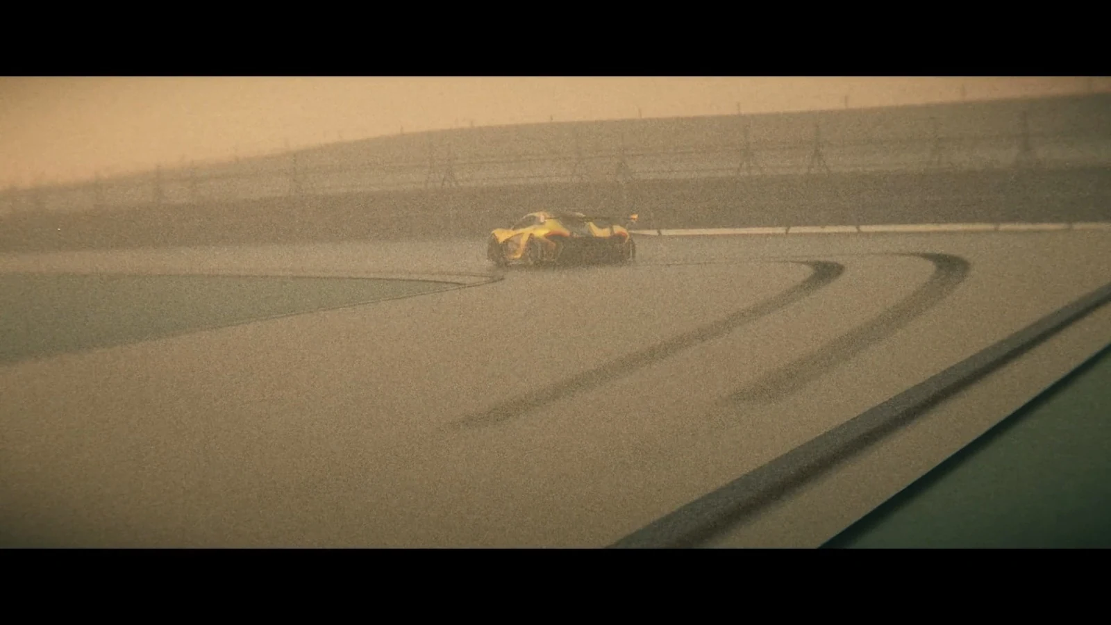 MCLAREN / SEQUENCE 04