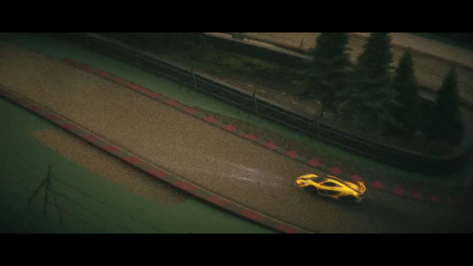 MCLAREN / SEQUENCE 06